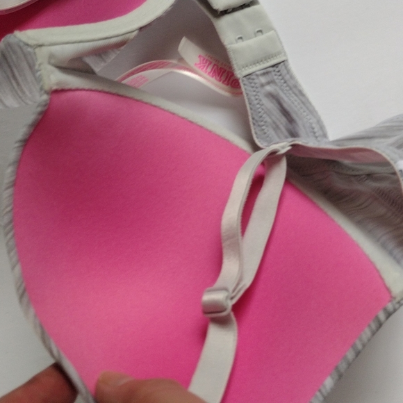 Victoria's Secret PINK Wear Everywhere T-shirt Pushup Bra 34D EUC - Picture 10 of 10